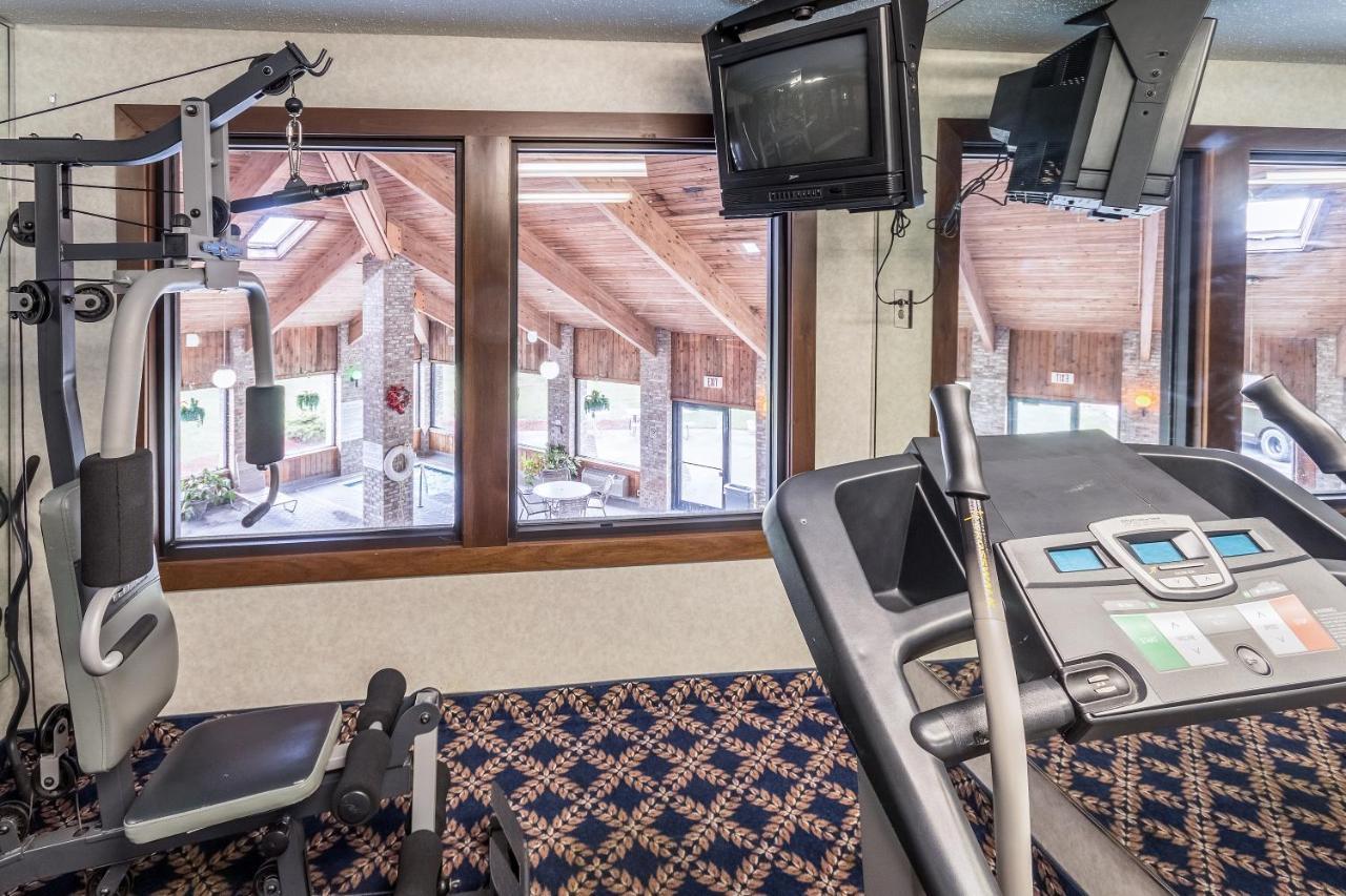 Q Express Inn&Suites Mineral Wells Extérieur photo