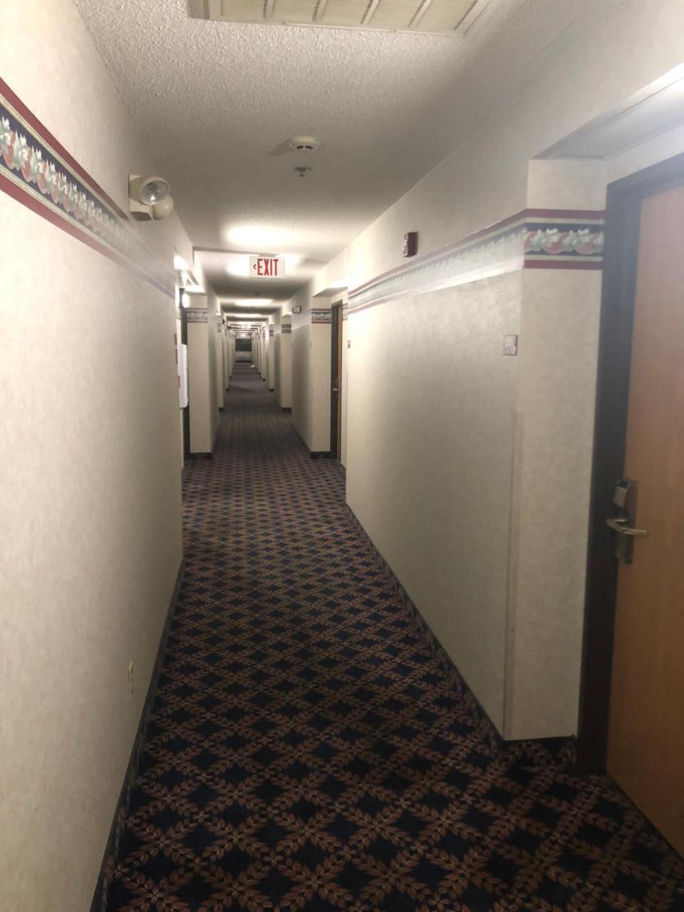 Q Express Inn&Suites Mineral Wells Extérieur photo